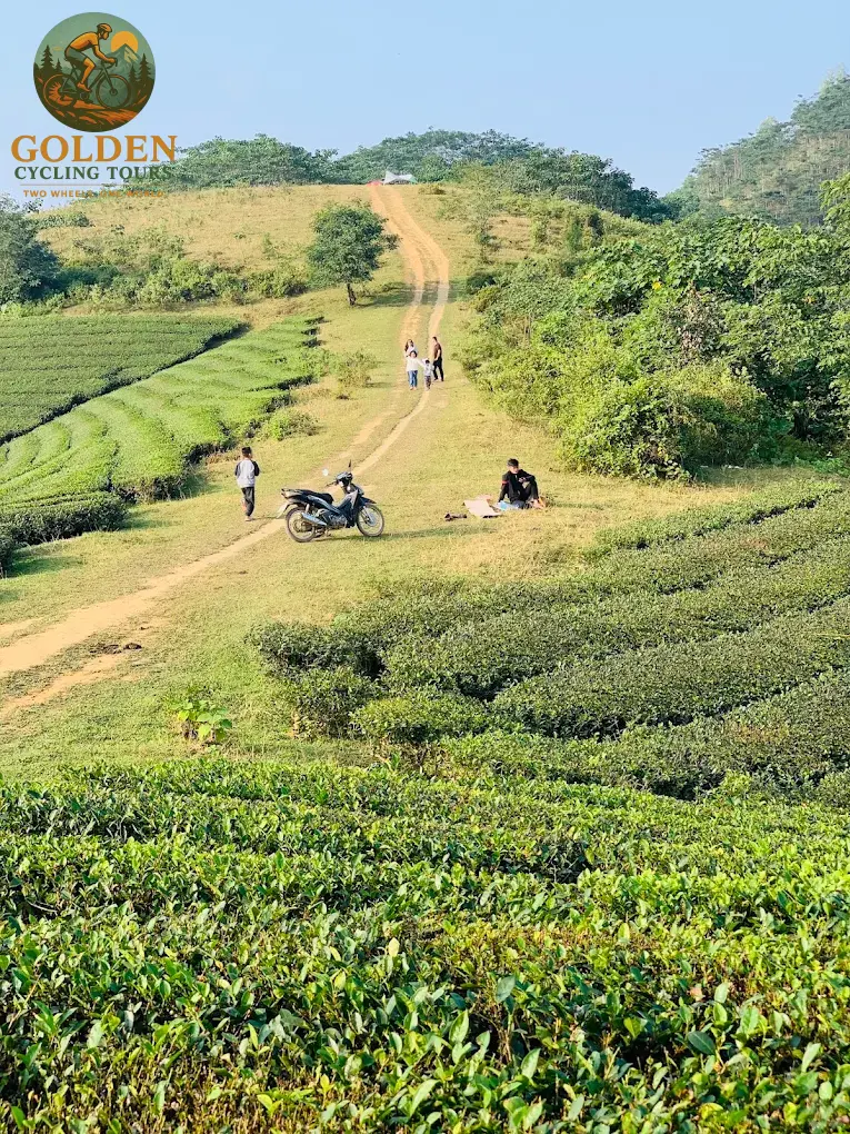 3-Day Long Coc & Da Bac Mountain Cycling Tour from Hanoi